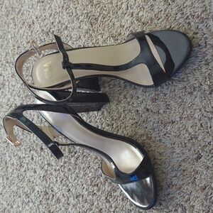 Dress shoes